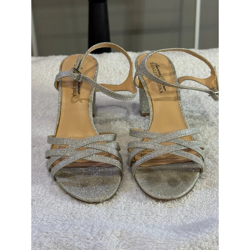 American Glamour Badgley Mischka Silver Glitter Block Heel Strappy Sandals  8